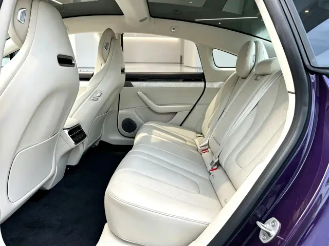 Luxeed S7 — Фото автомобиля 7