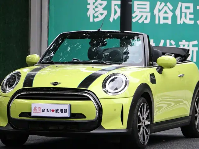 Фотография автомобиля — MINI Hatch