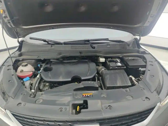 Geely Binyue — Фото автомобиля 10