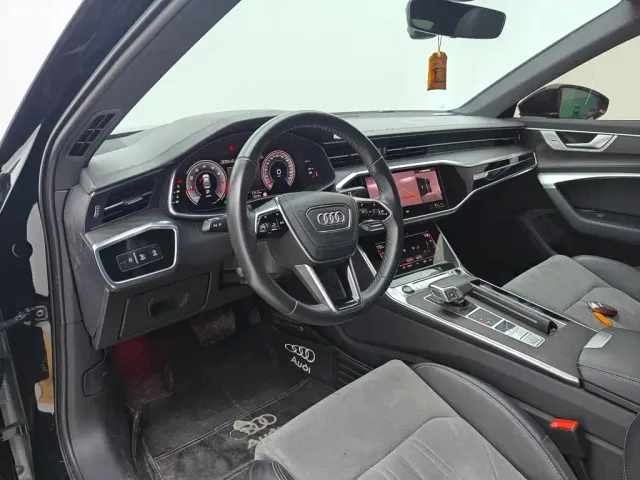 Audi A6L — Фото автомобиля 21