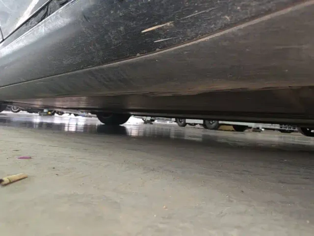 Tesla Model 3 — Фото автомобиля 21
