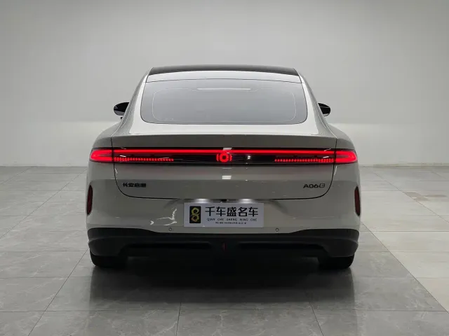 Changan Qiyuan A06 — Фото автомобиля 5