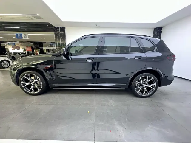 BMW X5 — Фото автомобиля 5