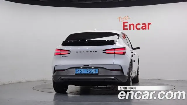 Genesis GV60 — Фото автомобиля 4