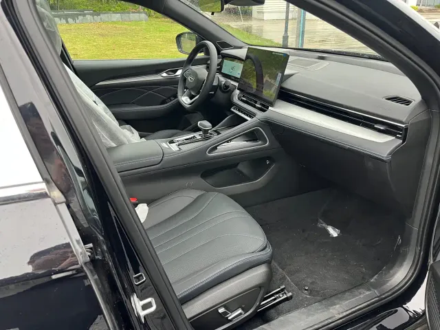 Geely Xingrui — Фото автомобиля 6
