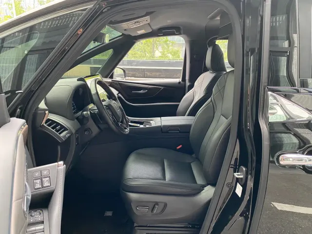 Toyota Vellfire — Фото автомобиля 28