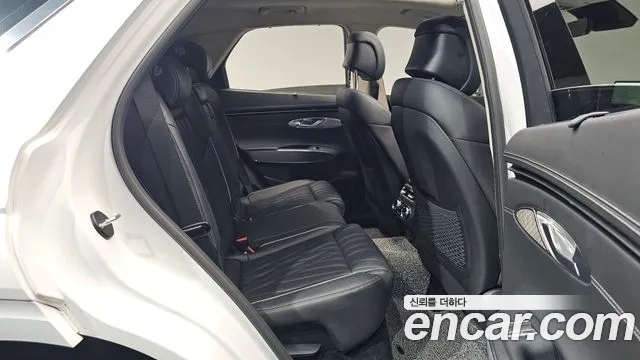 Genesis GV70 2.5T Бензин AWD — Фото автомобиля 10