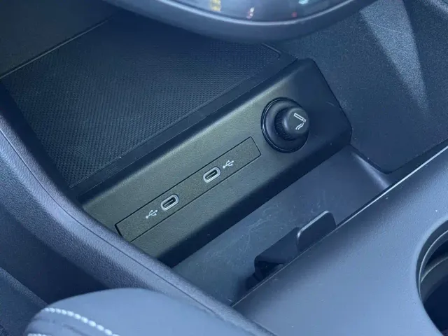 Audi Q5 e-tron — Фото автомобиля 29
