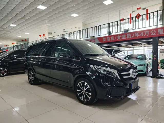 Mercedes-Benz V-Class — Фото автомобиля 3