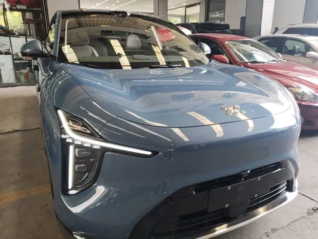 IM Motors LS6 — Фото автомобиля 3
