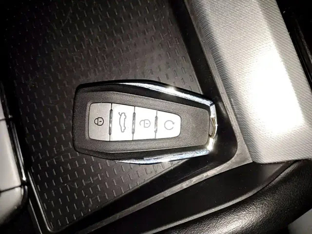 Geely Xingrui — Фото автомобиля 8