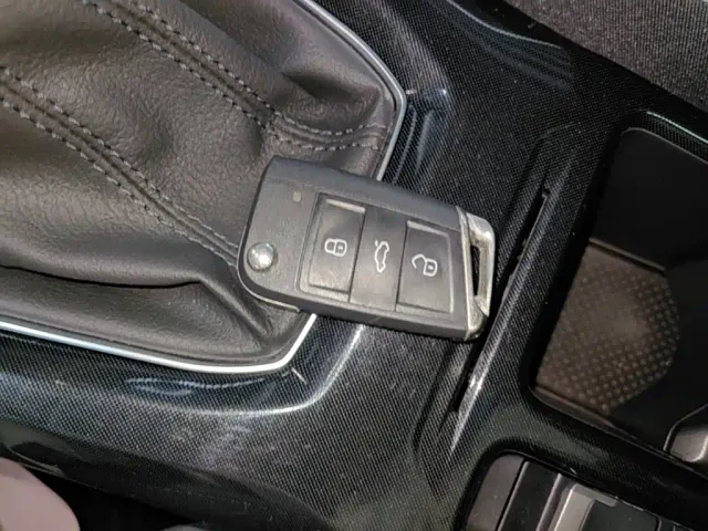 Volkswagen Tharu — Фото автомобиля 8