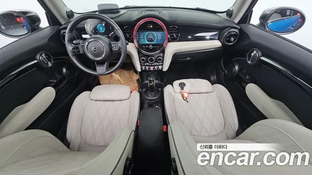 Mini Cooper — Фото автомобиля 7