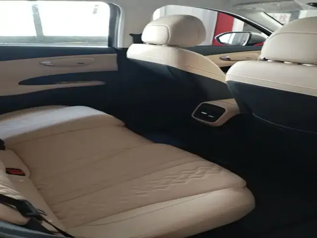 Chery Fengyun T7 — Фото автомобиля 9