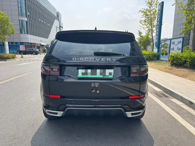 Land Rover Discovery Sport — Фото автомобиля 4