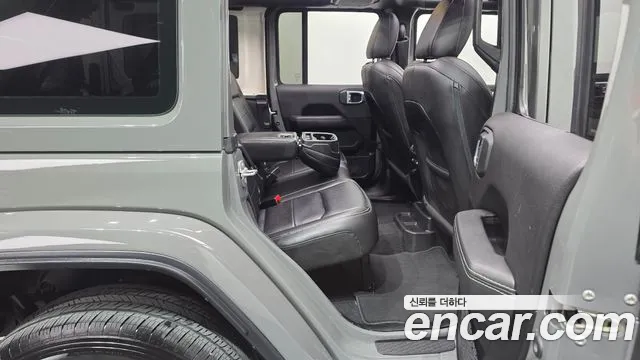 Jeep Wrangler Wrangler (JL) — Фото автомобиля 10