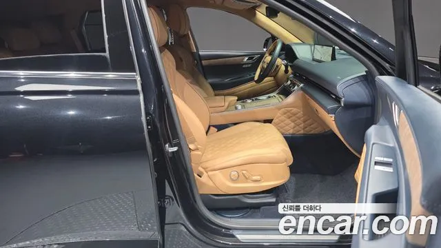 Genesis GV80 — Фото автомобиля 16