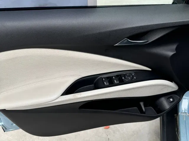 Buick Velite 6 — Фото автомобиля 5