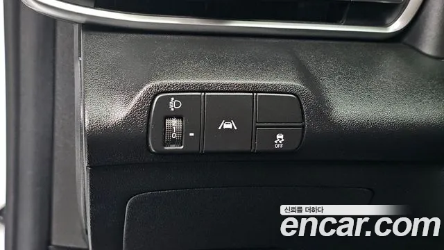 Hyundai AVANTE Avante (CN7) — Фото автомобиля 14