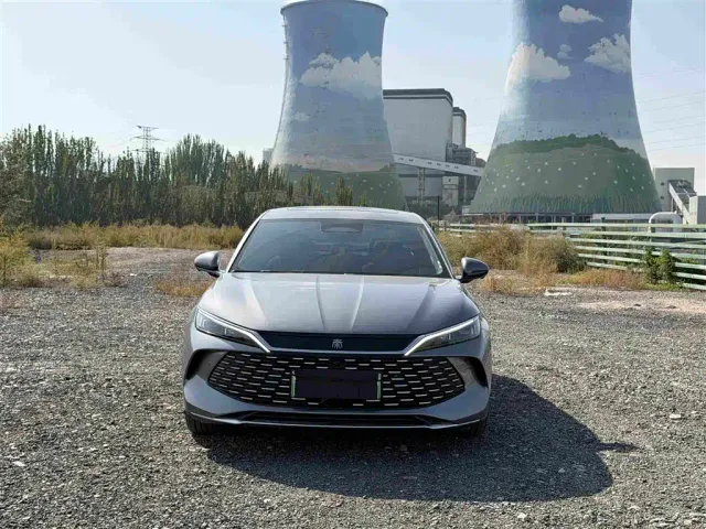 BYD Qin L — Фото автомобиля 2