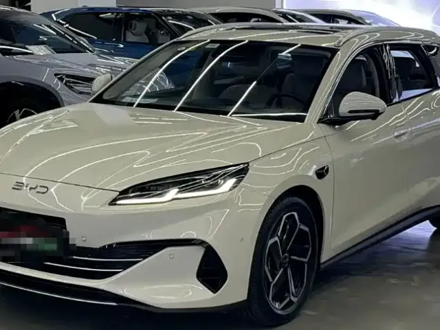 BYD Seal 06 DM-i Touring — Фото автомобиля 2