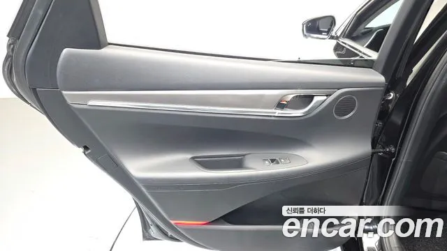 Hyundai Grandeur New — Фото автомобиля 14