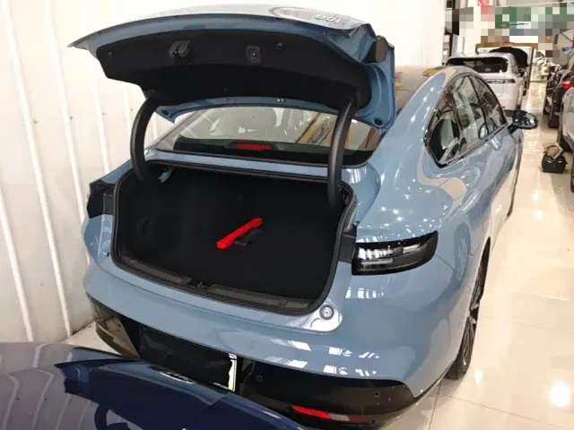 Leapmotor B01 — Фото автомобиля 14