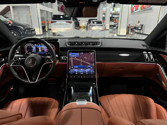 Mercedes-Benz S-Class — Фото автомобиля 11