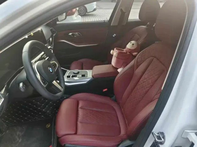 BMW 3 Series — Фото автомобиля 4