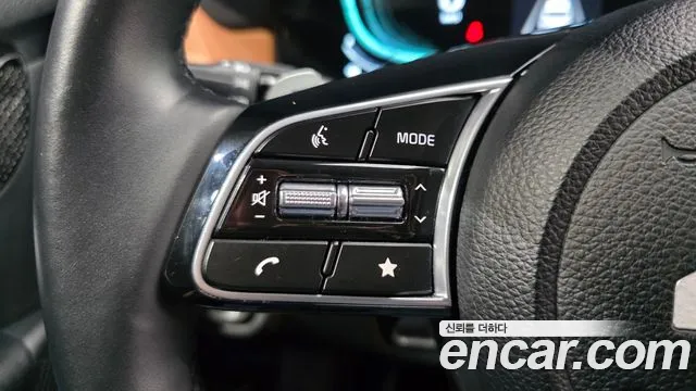 Kia Seltos Бензин 1.6 турбо 2WD — Фото автомобиля 24