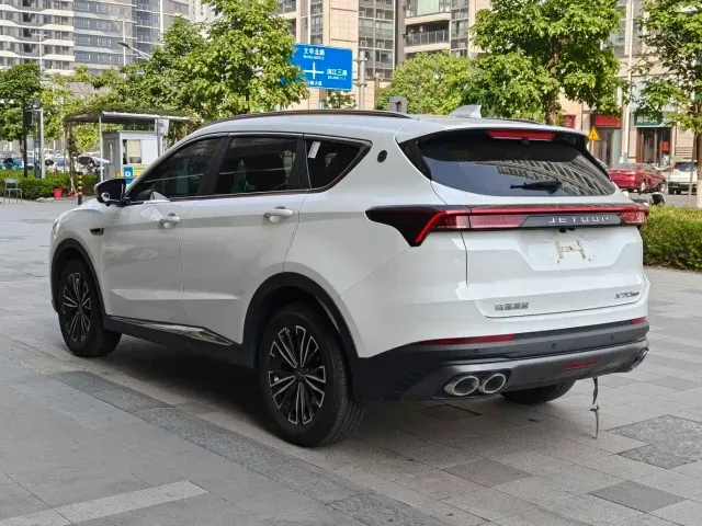 Jetour X70 Plus — Фото автомобиля 2