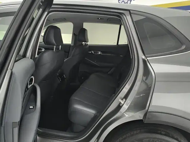 Geely Galaxy E5 — Фото автомобиля 11