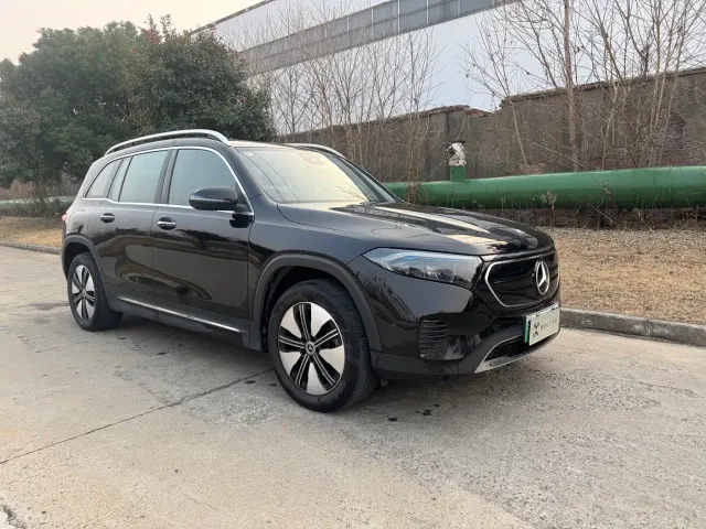 Mercedes-Benz EQB — Фото автомобиля 2