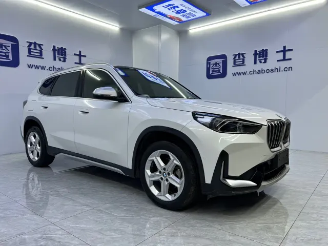 BMW X1 — Фото автомобиля 3