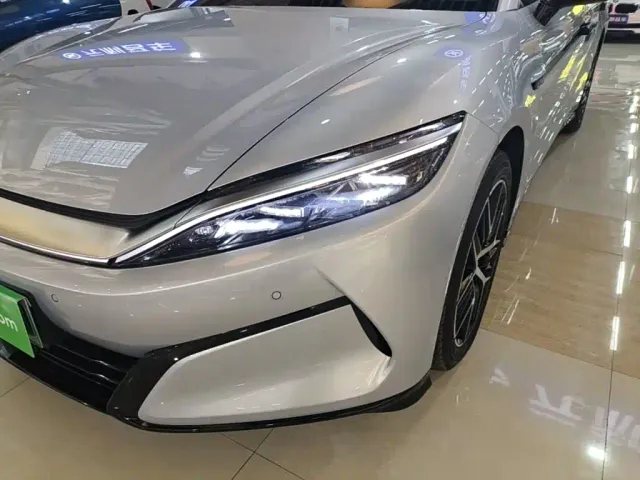 BYD Han L — Фото автомобиля 23