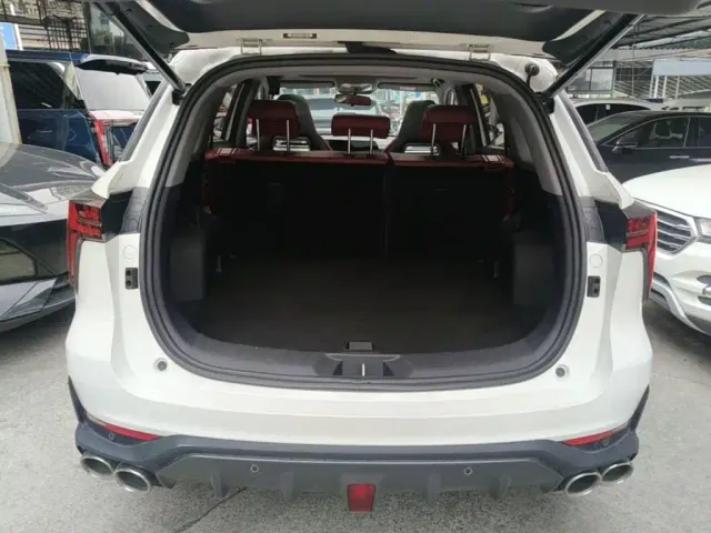 Changan CS75 Plus — Фото автомобиля 18