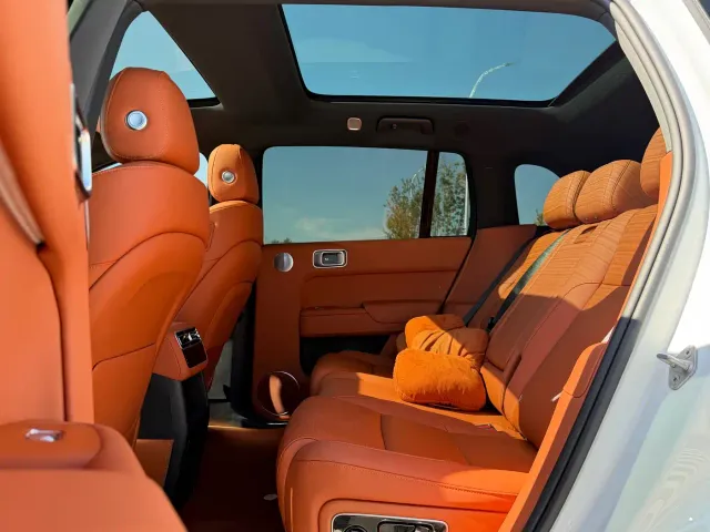 Li Auto L7 — Фото автомобиля 9