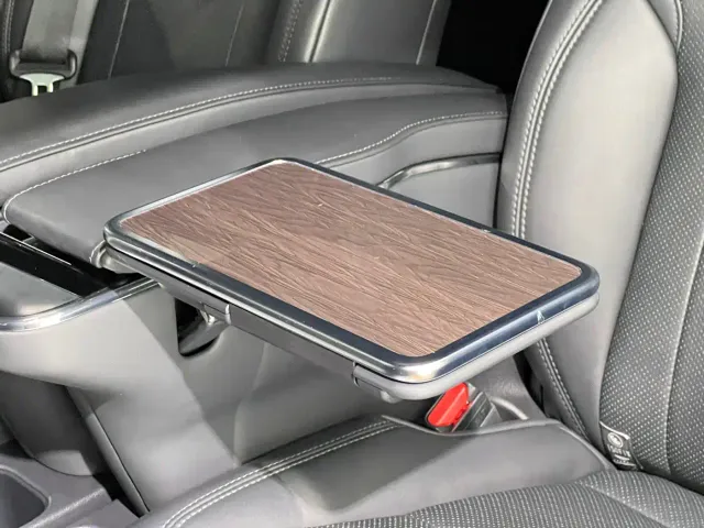 Toyota Vellfire — Фото автомобиля 14