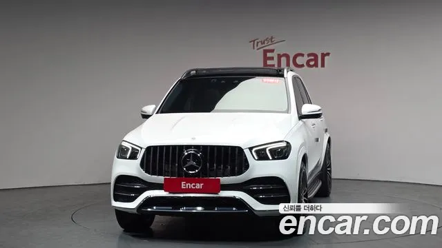 Mercedes-Benz GLE-Class — Фото автомобиля 3
