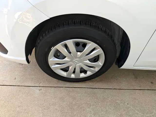 Honda Fit — Фото автомобиля 22