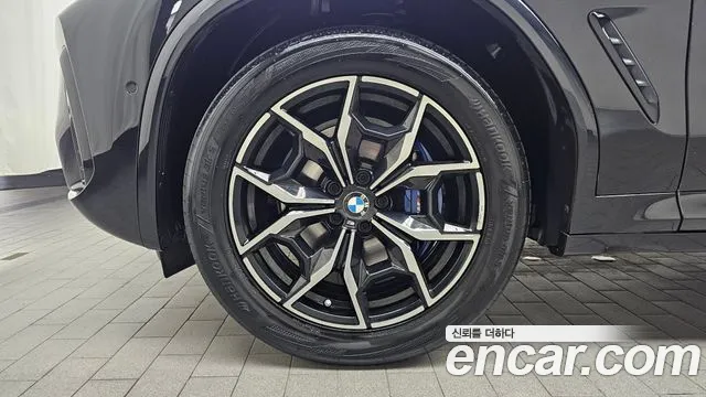 BMW X4 xDrive20i M Sport — Фото автомобиля 5