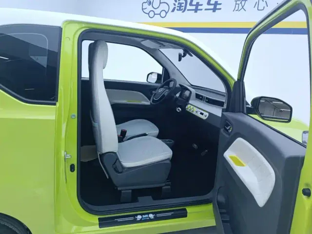 Wuling Hongguang Mini EV — Фото автомобиля 8