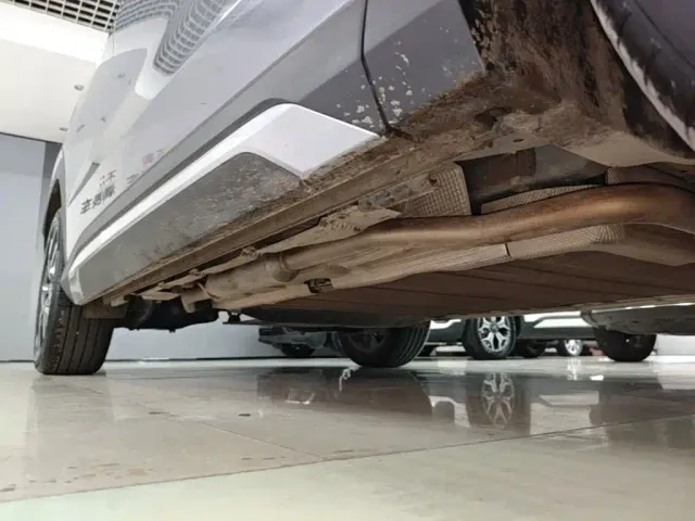 BYD Song L DM-i — Фото автомобиля 20