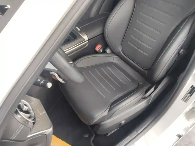 Mercedes-Benz C-Class — Фото автомобиля 14