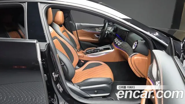 Mercedes-Benz AMG GT 4 двери 43 4MATIC+ — Фото автомобиля 10