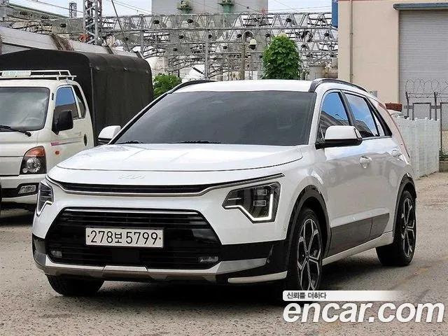 Kia Niro The All New Niro Signature — Фото автомобиля 2