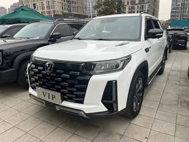 Фотография автомобиля — Changan CS95