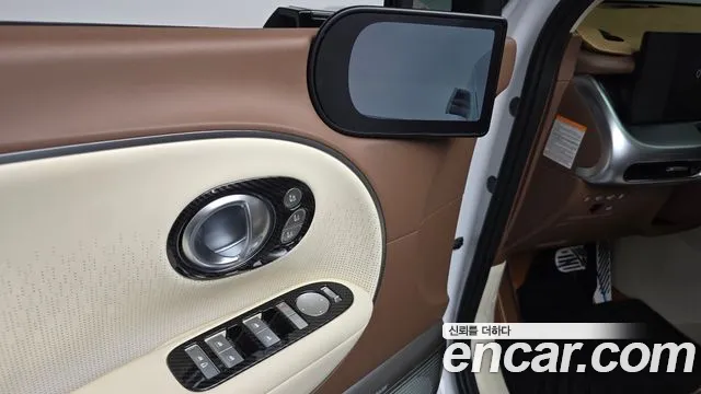 Hyundai Ioniq9 — Фото автомобиля 7