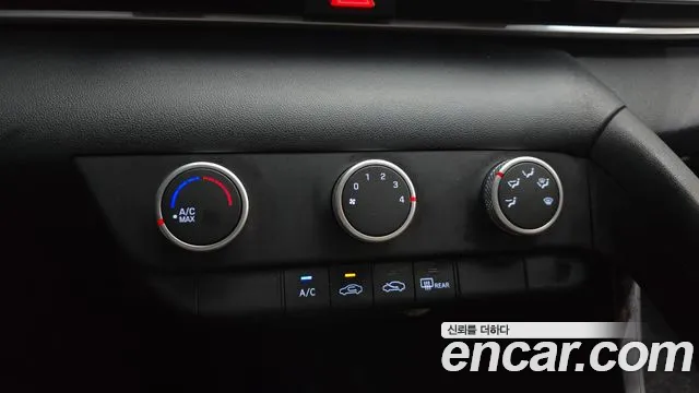 Hyundai AVANTE Avante (CN7) 1.6 LPi (Для проката) — Фото автомобиля 18