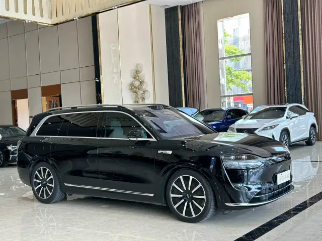 Aito M9 — Фото автомобиля 6